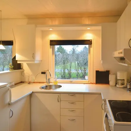 Three-bedroom Holiday In Dannemare