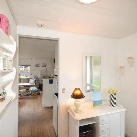 Σπίτι διακοπών Three-bedroom Holiday In Dannemare